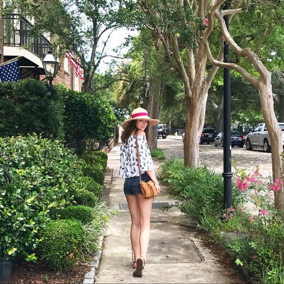 Cute Off-the-shoulder Cacti Top - Picture 3 of 3